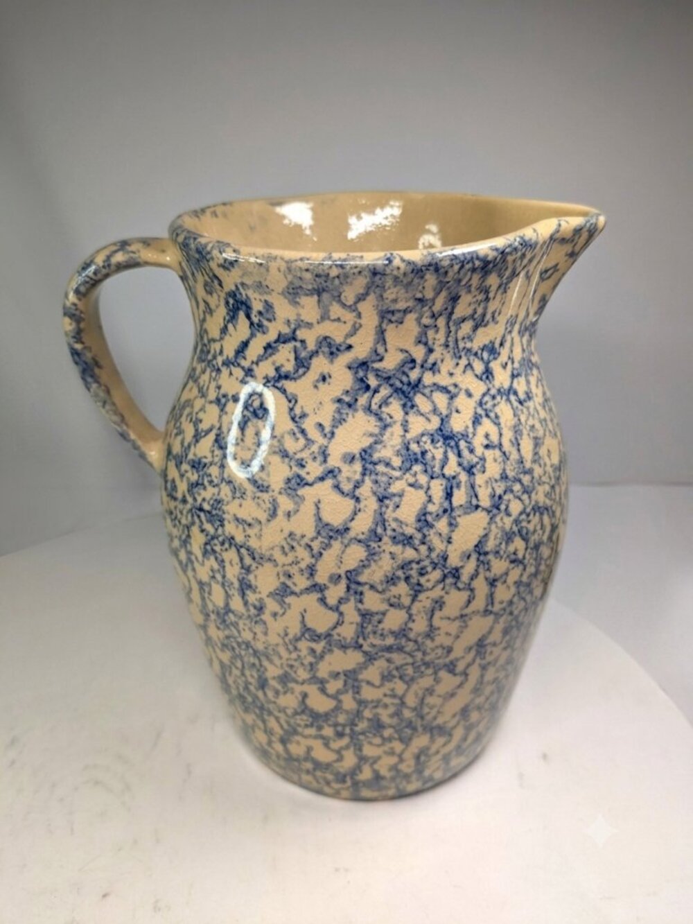 VTG Robinson Ransbottom RRP Blue Spongeware 2 Quart Pitcher Farmhouse Made USA